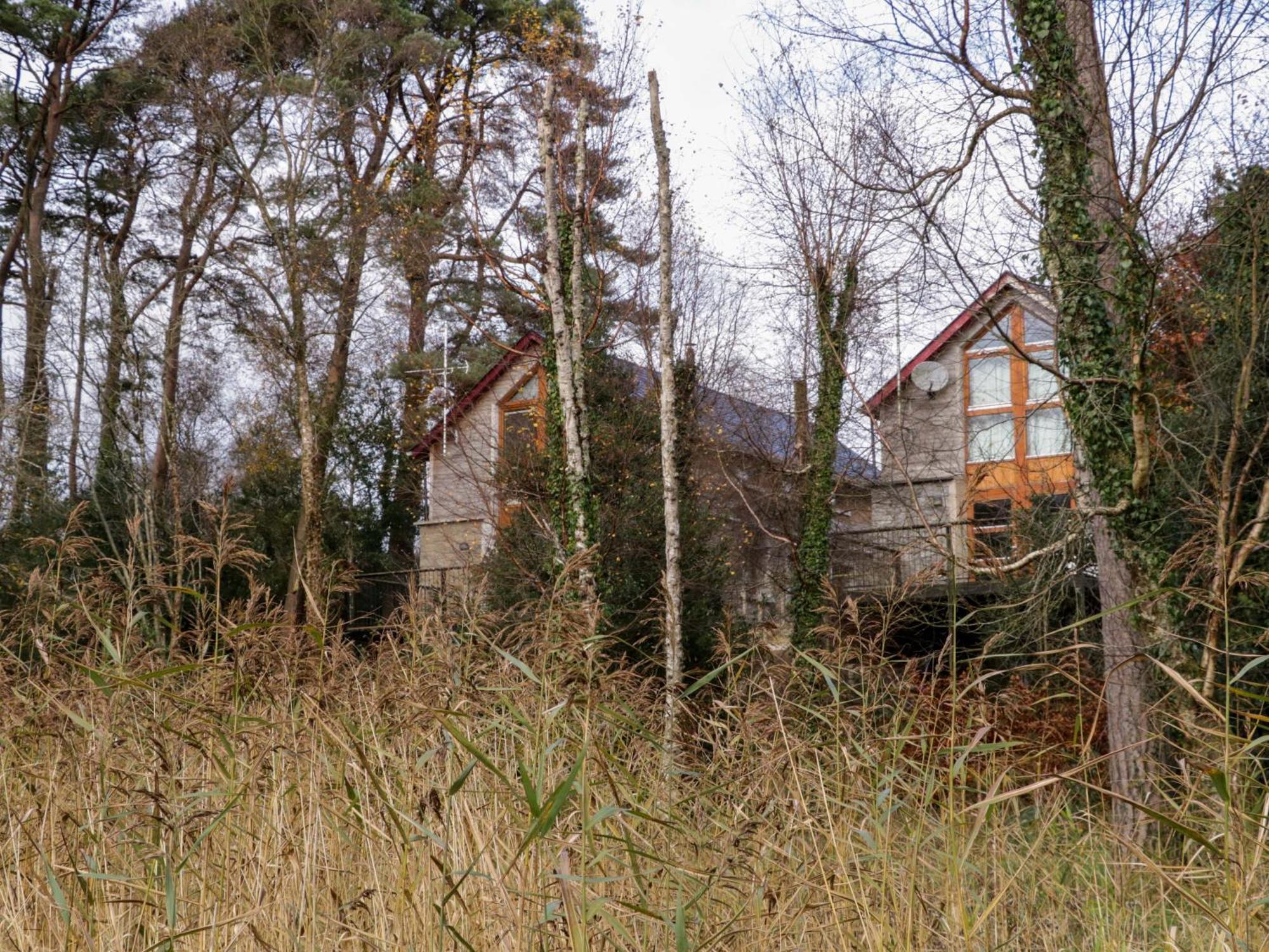 7 Waters Edge Villa Enniskillen Exterior photo