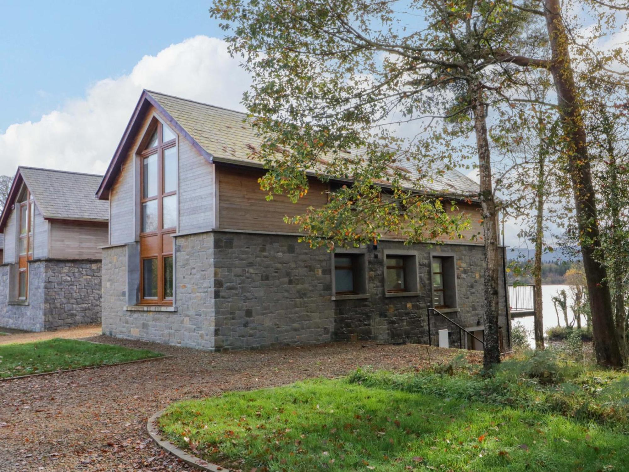 7 Waters Edge Villa Enniskillen Exterior photo